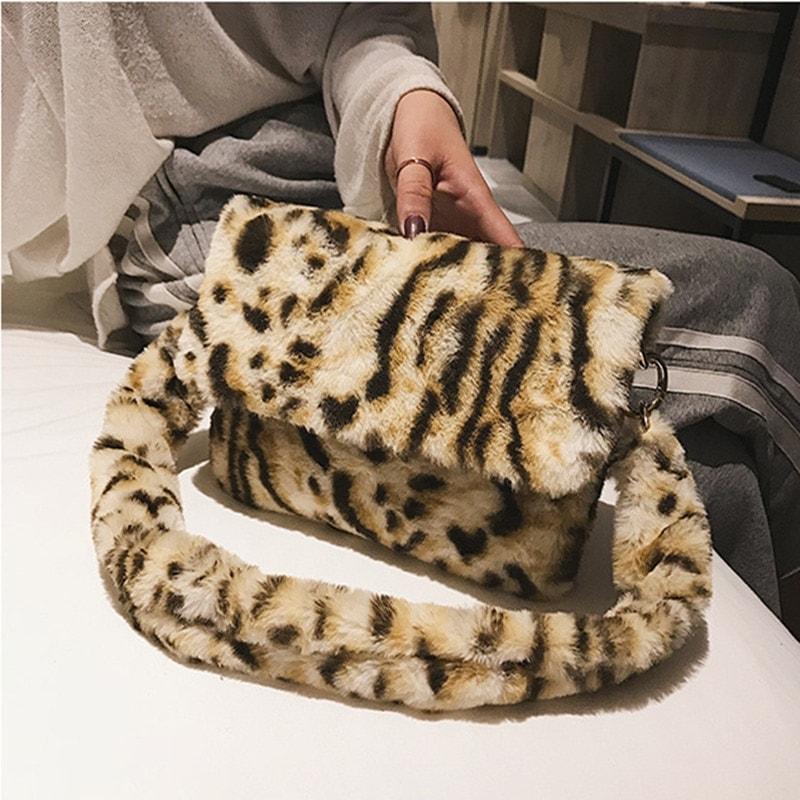 IMPRIMÉ LÉOPARD CUIR SAC BANDOULIÈRE IMPRIMÉ LÉOPARD CUIR SAC BANDOULIÈRE