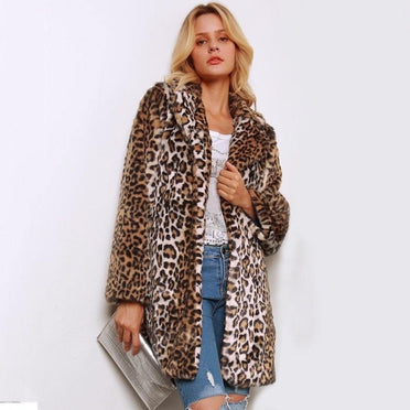 Manteau fausse fourrure leopard femme sale